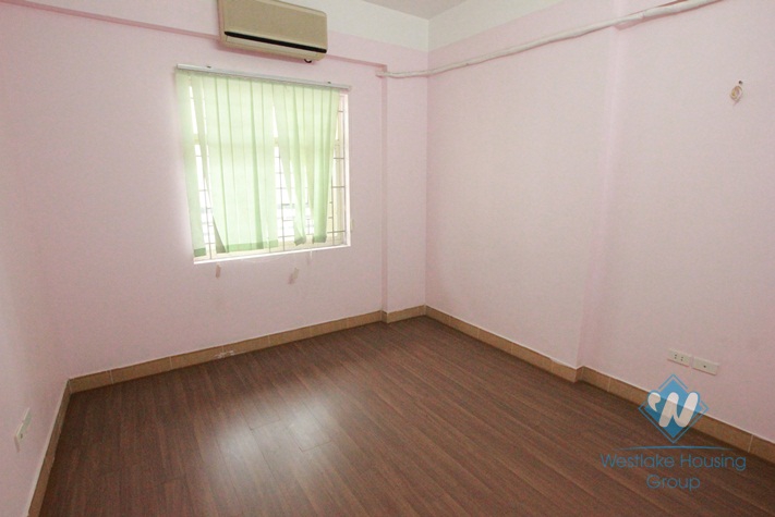 Apartment for rent in Hoa Lu st, Ha Ba trung district